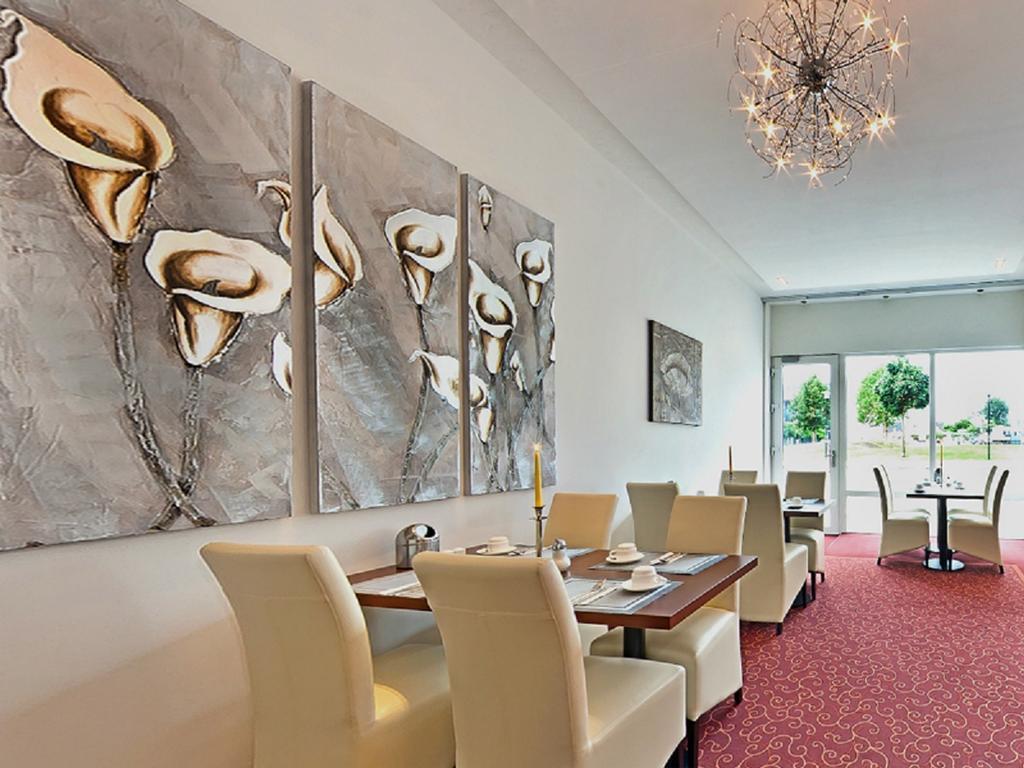 Wiking Hotel Henstedt-Ulzburg Esterno foto